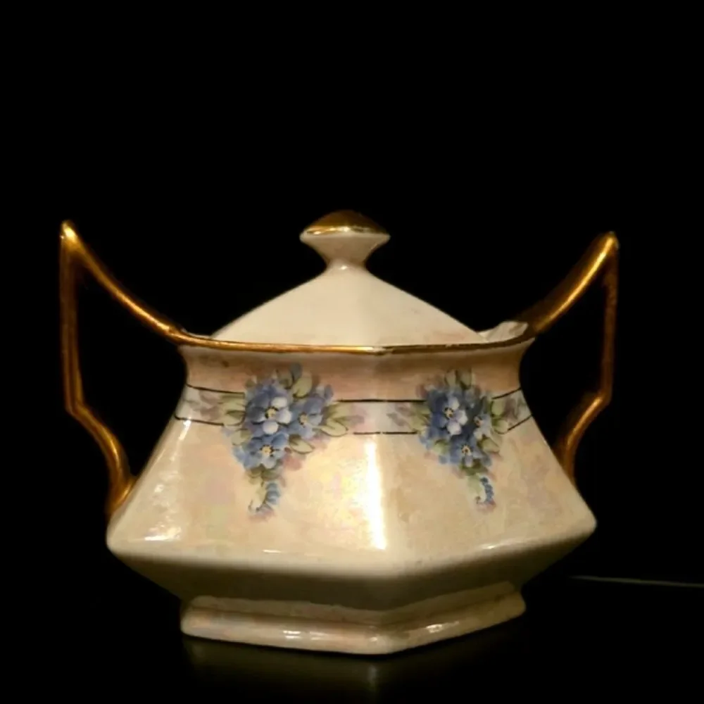 Elegant Floral Cream and Gold Cookware Set